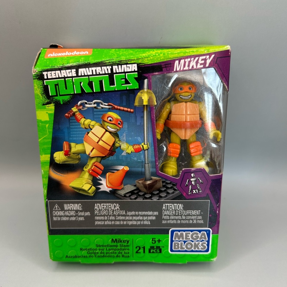 Mega Bloks Teenage Mutant Ninja Turtles Mikey Streetlamp Slam New Brick Building